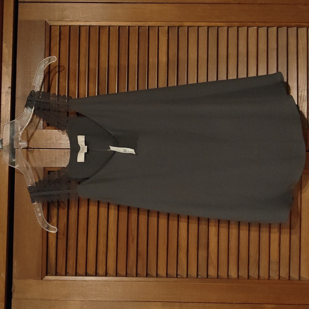NWT LOFT silky tank